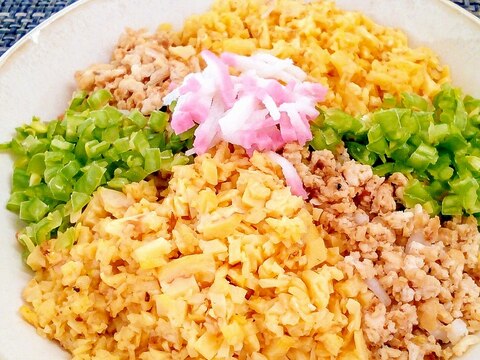 ♪残ったお節で♡伊達巻きとつくねのそぼろ丼♪